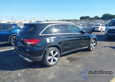 2016 Mercedes-Benz Glc 300 z USA, uszkodzony, nr VIN WDC0G4JBXGF067970